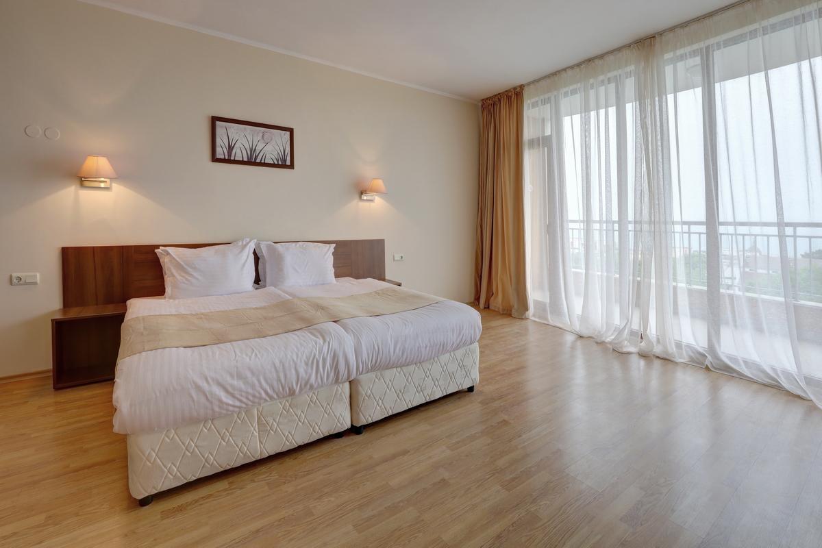 Continental Otel